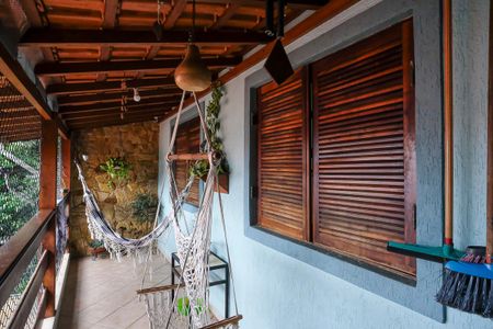 Casa à venda com 304m², 3 quartos e 4 vagasVaranda