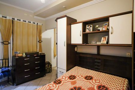 Casa à venda com 304m², 3 quartos e 4 vagasSuíte 1