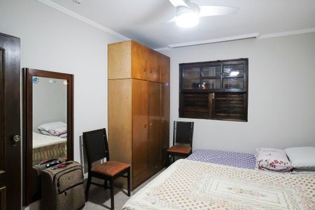 Casa à venda com 304m², 3 quartos e 4 vagasSuíte 2