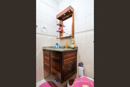 Casa à venda com 304m², 3 quartos e 4 vagasBanheiro da suíte 3