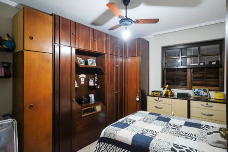 Casa à venda com 304m², 3 quartos e 4 vagasSuíte 3