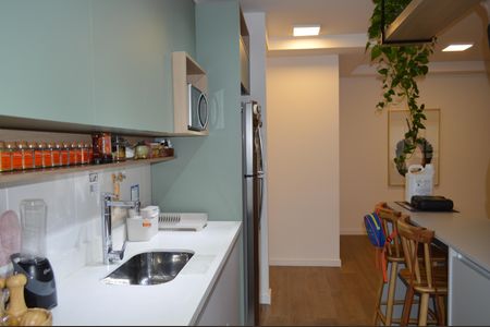 Apartamento à venda com 105m², 2 quartos e 2 vagasCozinha