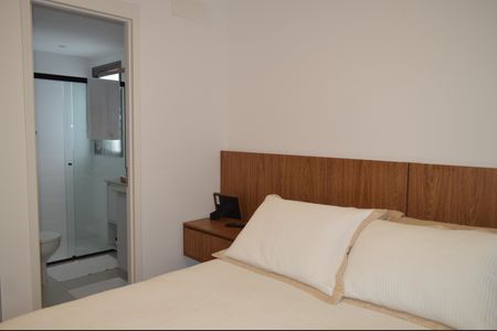 Apartamento à venda com 105m², 2 quartos e 2 vagasSuíte 1