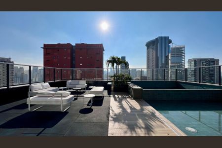 Studio à venda com 25m², 1 quarto e sem vagaPiscina