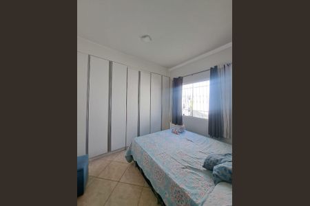 Quarto de casa à venda com 2 quartos, 120m² em Jaqueline, Belo Horizonte