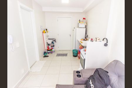 Apartamento para alugar com 2000m², 1 quarto e sem vagaSala/Cozinha