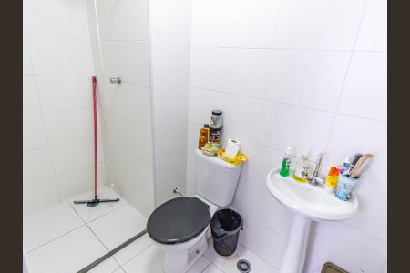 Apartamento para alugar com 2000m², 1 quarto e sem vagaBanheiro da Suíte