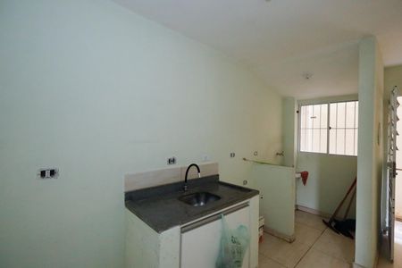 Cozinha e Área de Serviço de apartamento para alugar com 1 quarto, 34m² em Vila Gustavo, São Paulo