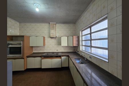 Casa à venda com 252m², 3 quartos e 3 vagasCozinha 