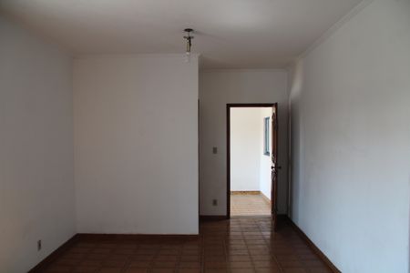 Sala  de casa à venda com 3 quartos, 252m² em Jardim Santa Mena, Guarulhos