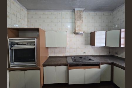 Casa à venda com 252m², 3 quartos e 3 vagasCozinha 