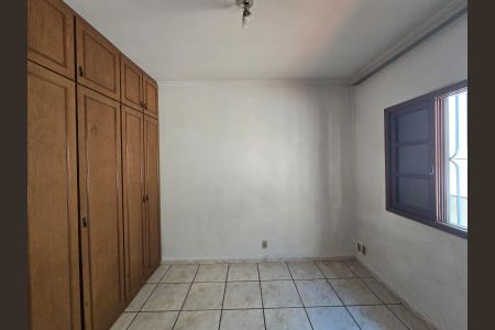 Casa à venda com 252m², 3 quartos e 3 vagasQuarto 2