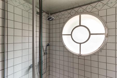 Apartamento à venda com 200m², 3 quartos e 2 vagas Apartamento à venda com 200m², 3 quartos e 2 vagasBanheiro Social