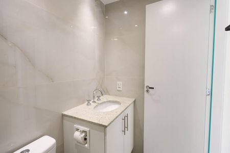 Apartamento à venda com 82m², 3 quartos e 1 vagaBanheiro Social