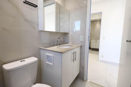 Apartamento à venda com 82m², 3 quartos e 1 vagaBanheiro da Suíte 1