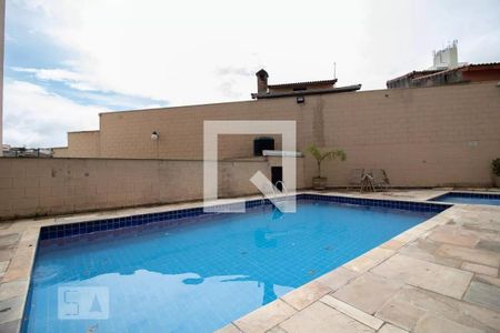 Apartamento à venda com 65m², 2 quartos e 1 vaga Apartamento à venda com 65m², 2 quartos e 1 vagaÁrea comum - Piscina