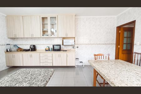 Casa à venda com 300m², 4 quartos e 2 vagasCozinha