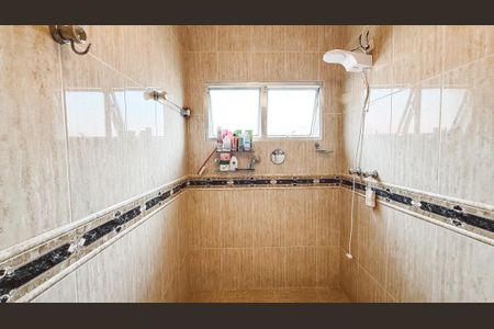 Casa à venda com 300m², 4 quartos e 2 vagasBanheiro da Suíte