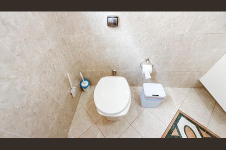 Casa à venda com 300m², 4 quartos e 2 vagasLavabo