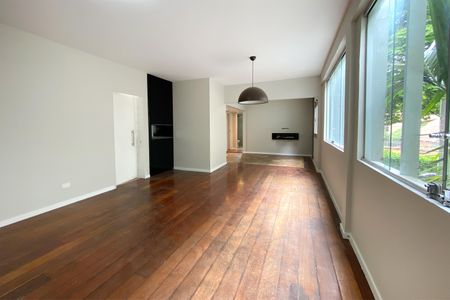 Sala de apartamento à venda com 3 quartos, 130m² em Santa Lúcia, Belo Horizonte