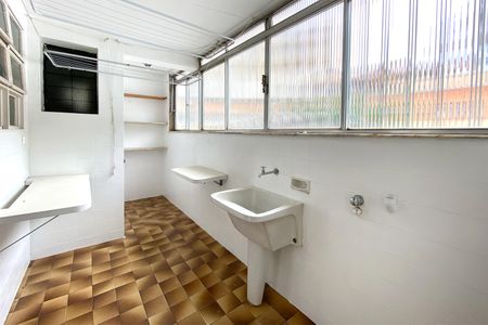 Apartamento à venda com 130m², 3 quartos e 2 vagasÁrea de Serviço