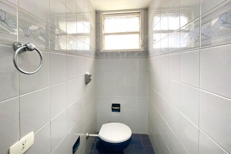 Apartamento à venda com 130m², 3 quartos e 2 vagasBanheiro da Suíte 1