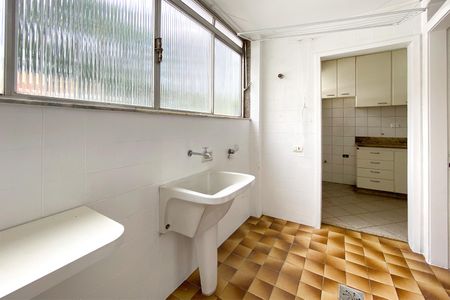 Apartamento à venda com 130m², 3 quartos e 2 vagasÁrea de Serviço