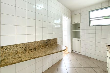 Apartamento à venda com 130m², 3 quartos e 2 vagasCozinha