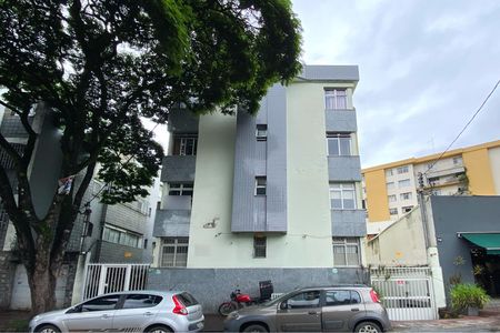 Apartamento à venda com 130m², 3 quartos e 2 vagasFachada