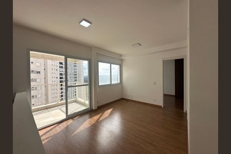 Sala de apartamento para alugar com 1 quarto, 48m² em Alphaville Empresarial, Barueri