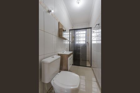 Banheiro social de apartamento para alugar com 1 quarto, 30m² em Floresta, Porto Alegre