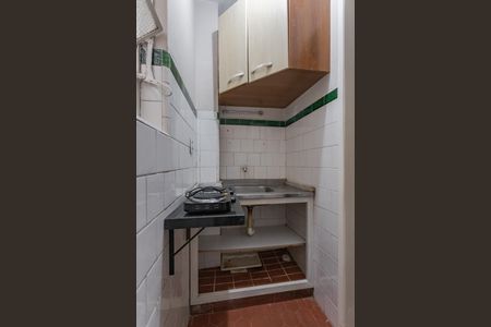Cozinha e Área de Serviço de apartamento para alugar com 1 quarto, 30m² em Floresta, Porto Alegre