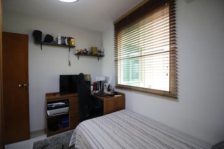Apartamento à venda com 74m², 2 quartos e 1 vagaQuarto 1