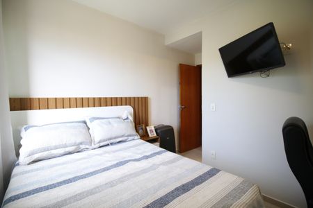Apartamento à venda com 74m², 2 quartos e 1 vaga Suíte 2
