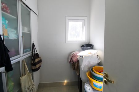 Área de Serviço de casa à venda com 4 quartos, 401m² em Parque dos Principes, São Paulo
