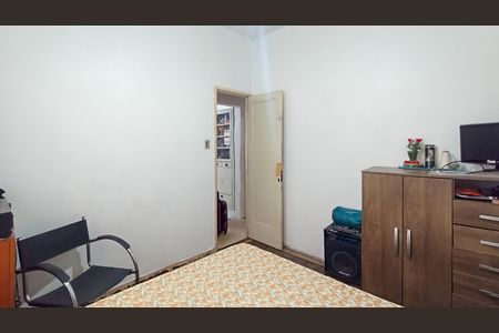 Casa à venda com 200m², 4 quartos e 5 vagasQuarto 2