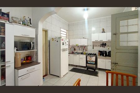 Casa à venda com 200m², 4 quartos e 5 vagasCozinha