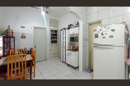 Casa à venda com 200m², 4 quartos e 5 vagasCozinha