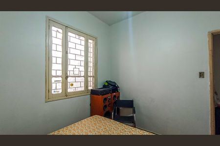 Casa à venda com 200m², 4 quartos e 5 vagasQuarto 2