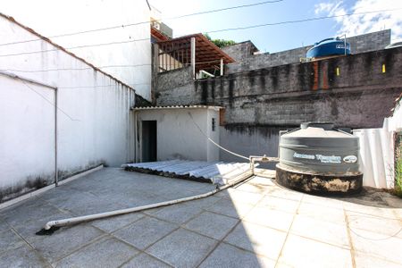 Casa à venda com 270m², 3 quartos e 1 vaga Casa à venda com 270m², 3 quartos e 1 vagaÁrea Externa