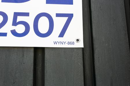 Casa à venda com 270m², 3 quartos e 1 vaga Casa à venda com 270m², 3 quartos e 1 vagaplaca WYNY-868