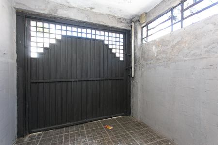 Casa à venda com 270m², 3 quartos e 1 vaga Casa à venda com 270m², 3 quartos e 1 vagaGaragem