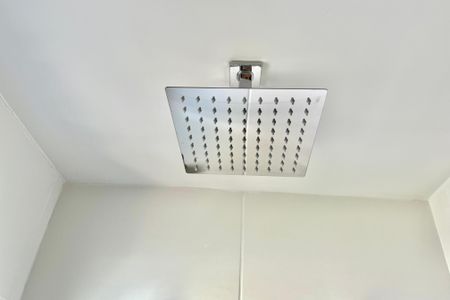 Apartamento para alugar com 48m², 2 quartos e sem vaga Apartamento para alugar com 48m², 2 quartos e sem vagaBanheiro da Suíte