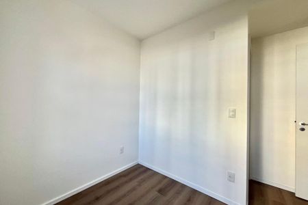 Apartamento para alugar com 48m², 2 quartos e sem vaga Apartamento para alugar com 48m², 2 quartos e sem vagaBanheiro da Suíte