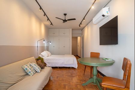 Studio para alugar com 40m², 1 quarto e sem vagaSala/Quarto