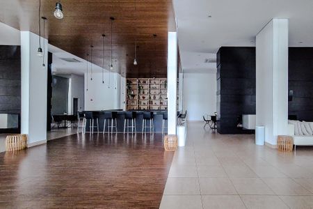 Apartamento para alugar com 242m², 3 quartos e 3 vagas Apartamento para alugar com 242m², 3 quartos e 3 vagasÁrea comum