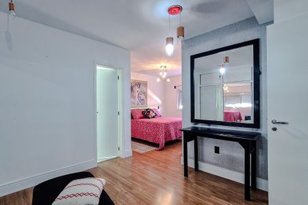 Apartamento para alugar com 242m², 3 quartos e 3 vagas Apartamento para alugar com 242m², 3 quartos e 3 vagasSuíte