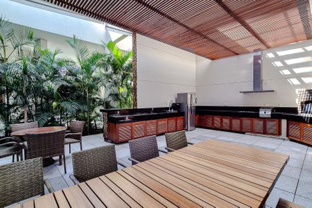 Apartamento para alugar com 242m², 3 quartos e 3 vagas Apartamento para alugar com 242m², 3 quartos e 3 vagasÁrea comum