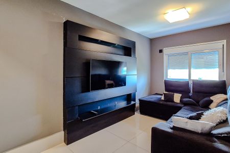 Apartamento para alugar com 242m², 3 quartos e 3 vagas Apartamento para alugar com 242m², 3 quartos e 3 vagasSala de TV