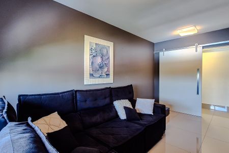 Apartamento para alugar com 242m², 3 quartos e 3 vagas Apartamento para alugar com 242m², 3 quartos e 3 vagasSala de TV